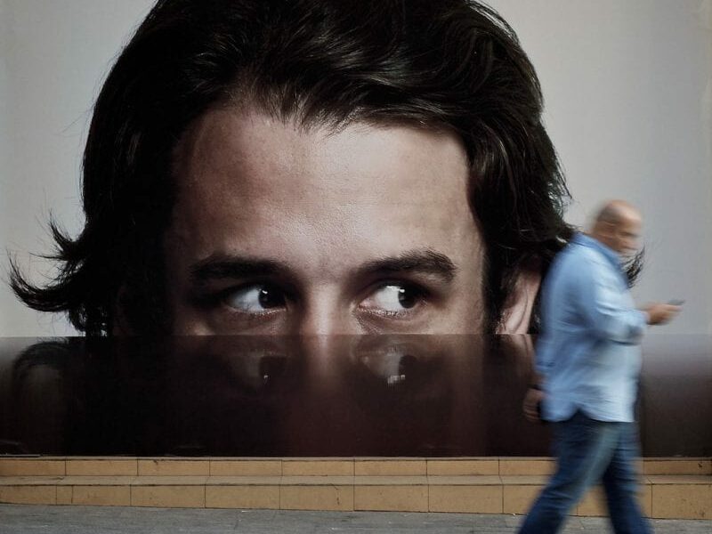 Protecting people privacy from data mining image