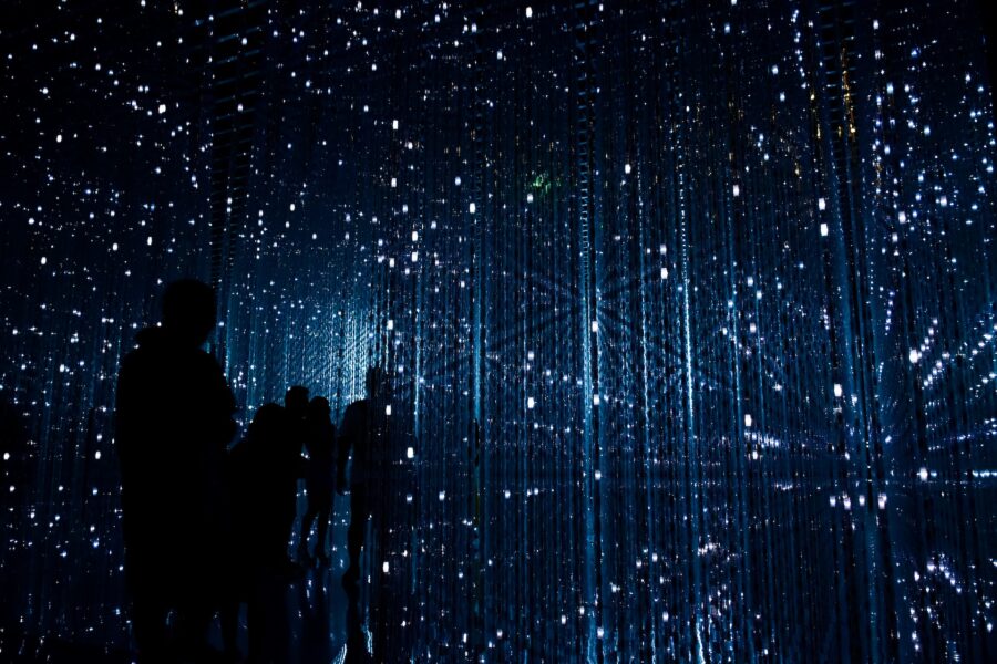 an abstract way to show personal data flows
