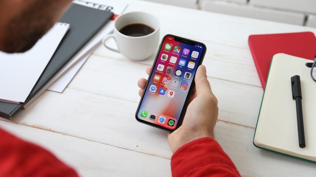 Are There Any Limitations or Restrictions When Creating Custom Keyboards on iOS? 1 Limitations of custom keyboards on iOS