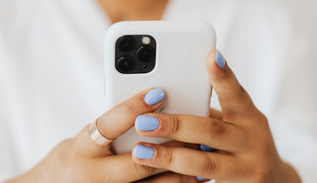 How Custom Mobile Keyboards Boost User Engagement and Satisfaction 1 fleksy custom mobile keyboard satisfaction